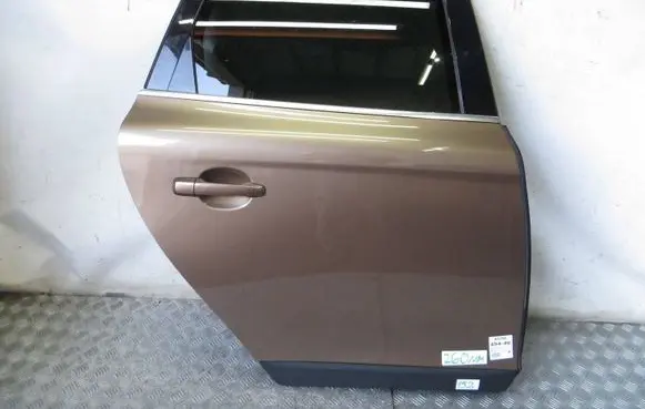 Volvo XC60 Rear door