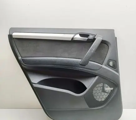 Audi Q7 4L Rear door card panel trim 4L0867305 4L0863981