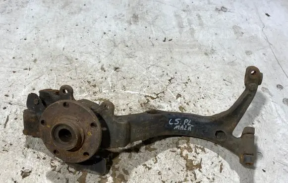 Audi A6 S6 C5 4B Front wheel hub spindle knuckle 8d0408258