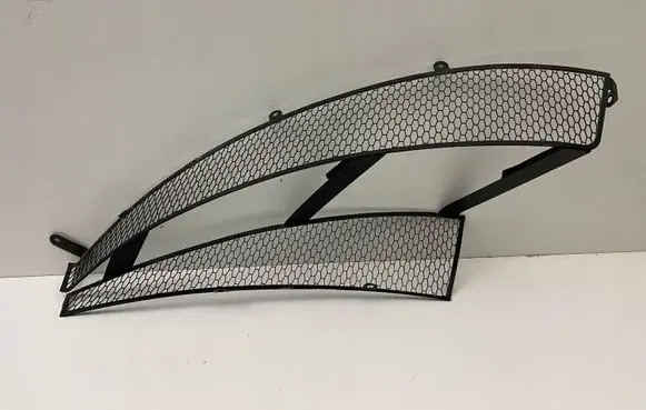 McLaren MP4 12c Fender grill 11A5339CP