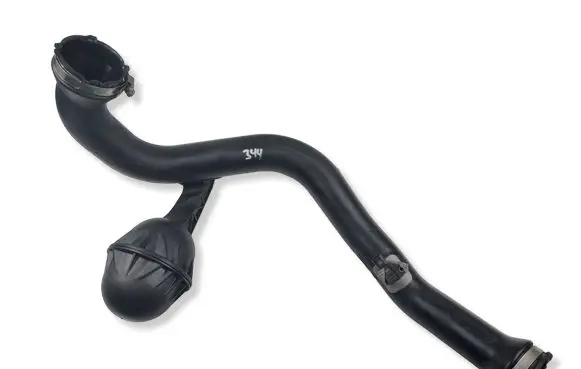 Audi A4 S4 B9 8W Intercooler hose/pipe 8W0145673AN
