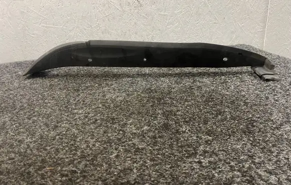 Porsche Macan (95B) Fender end trim 95B854777