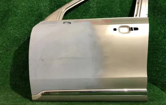 Volvo XC90 Front door