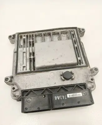 Hyundai Accent Engine control unit/module 3910126AD1 644DF655000