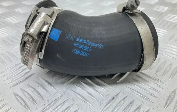 Intercooler hose/pipe