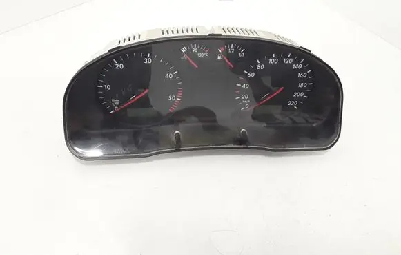 Volkswagen PASSAT B5 Speedometer (instrument cluster) 09051940090