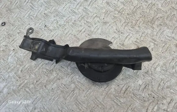 Engine compartment rubber