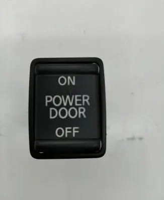 Nissan X-Trail T32 Other switches/knobs/shifts 8728K2