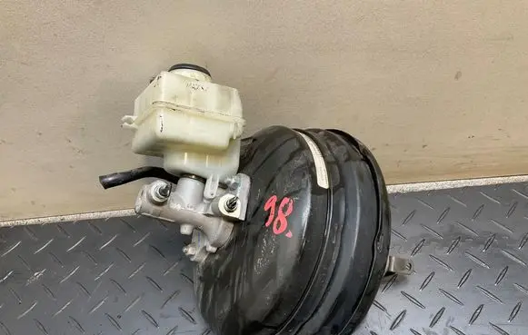 BMW X5 E70 Brake booster 6791409