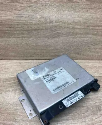 BMW 7 E38 ABS control unit/module 1164131 0265109021