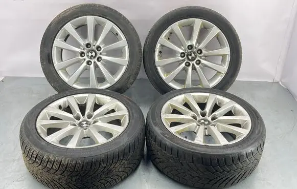 BMW 5 F10 F11 R18 alloy rim 