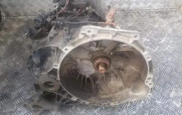 Ford Transit - Tourneo Connect Manual 5 speed gearbox XS4R7F096