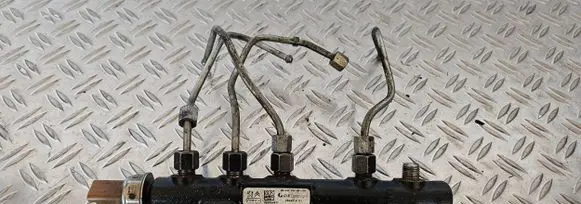 Peugeot 308 Fuel main line pipe 9804776780 28497Z01 151253821