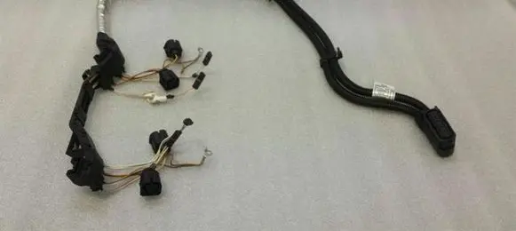 BMW 5 F10 F11 Engine installation wiring loom 12517619144
