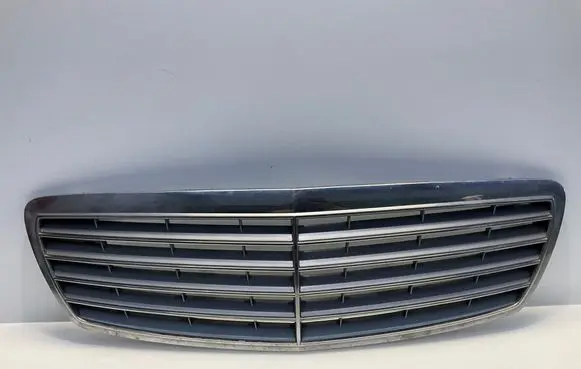 Mercedes-Benz E W211 Front grill A2118800383 2118800383