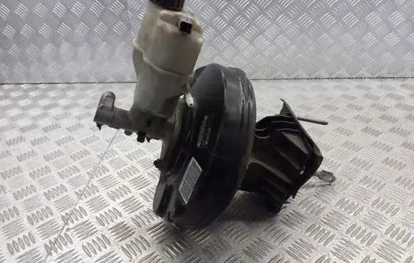 Peugeot 407 Master brake cylinder 9657237180