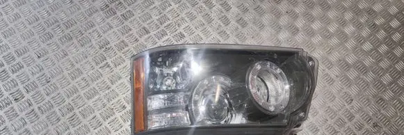 Land Rover Discovery 4 - LR4 Headlight/headlamp AH2213W029