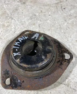 Nissan X-Trail T31 Rear coil spring rubber mount 