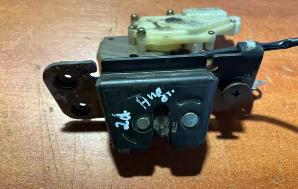 Honda HR-V Tailgate/trunk/boot lock/catch/latch