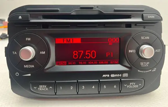 KIA Picanto Radio/GPS head unit trim AM100TMEE 961701Y201MB2 961701Y201MB