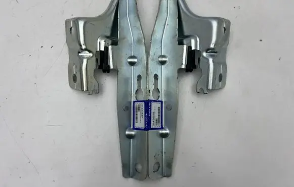 Volvo XC60 Engine bonnet/hood hinges 31424537 31424538