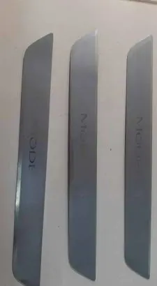 Tesla Model 3 Front sill trim cover 109084400C