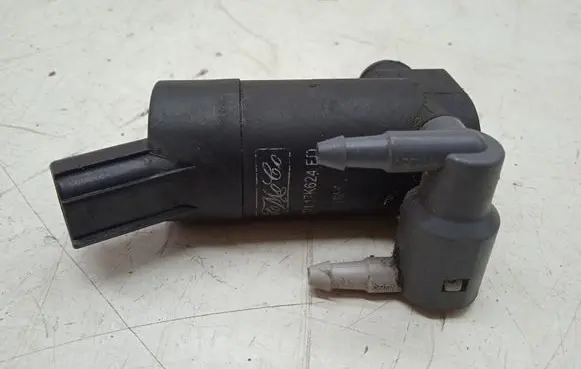 Peugeot 807 Windscreen/windshield washer pump 0909040150 1S7117K624