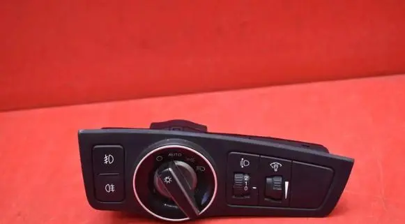 Hyundai i40 Light switch 93300-3Z100VGR