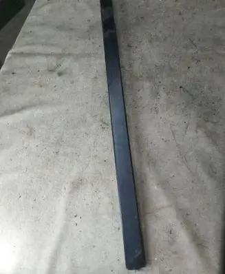Opel Vivaro Other front door trim element VV4H26