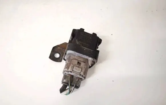 Toyota Avensis Verso Glow plug pre-heat relay 2861067010 28610-67010