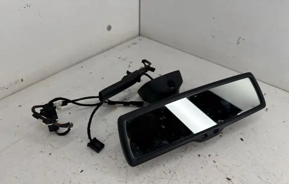 Volkswagen Touran I Rear view mirror (interior) E11015625