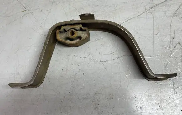 Opel Insignia A Muffler mount bracket/holder 13229781