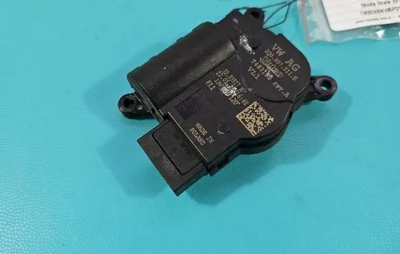 Skoda Scala A/C air flow flap actuator/motor 2Q0907511E IMPRK1559634