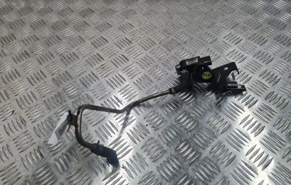 Volkswagen Golf VI Secondary air pump 03L906051B