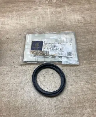 Mercedes-Benz CLK A209 C209 Oil fill pipe A2710160721