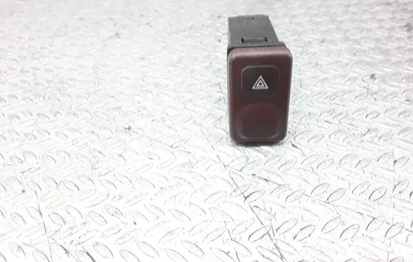 KIA Sportage Hazard light switch