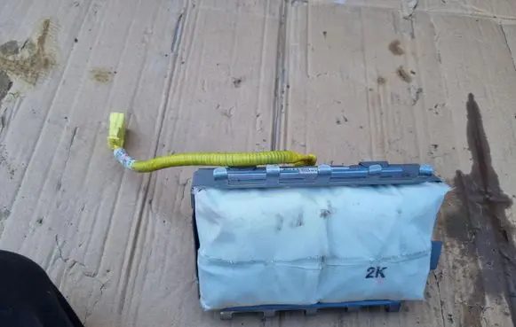 Toyota Prius (XW20) Passenger airbag 8214047020 ITA