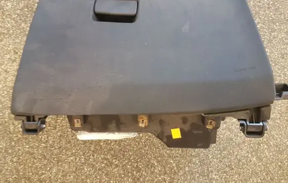 Opel Cascada Glove box 23338726