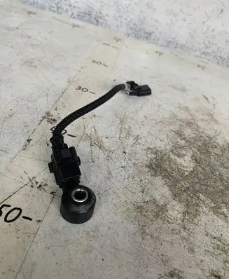 Renault Clio V Detonation knock sensor 8200789728