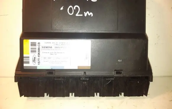Ford Focus Comfort/convenience module 5WK48727C T83SA 2B04