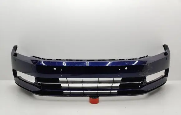 Volkswagen PASSAT B8 Front bumper 3G0807221