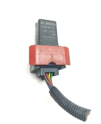 Fiat Ducato Glow plug pre-heat relay 55271957 0281003171