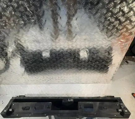 Toyota RAV 4 (XA40) Glove box 5857742130