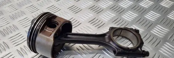 Volvo S40, V40 Piston with connecting rod