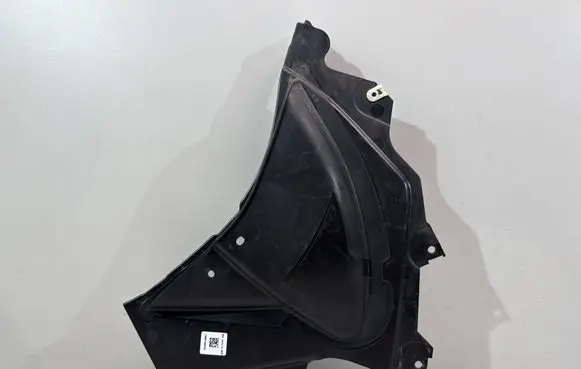 BMW 3 G20 G21 Front wheel arch liner splash guards 8074892