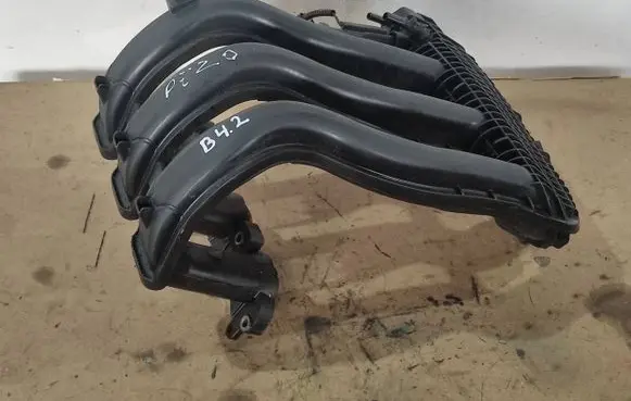 Peugeot 2008 I Intake manifold 9676212480