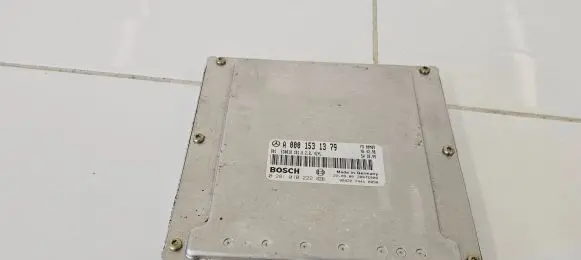 Mercedes-Benz E W210 Engine control unit/module A0001531379 28RTE000 0281010222