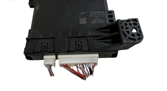 Toyota RAV 4 (XA40) Other control units/modules 8865042760 2774004961