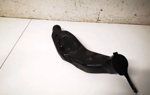 Tesla Model Y Windshield washer fluid reservoir/tank 