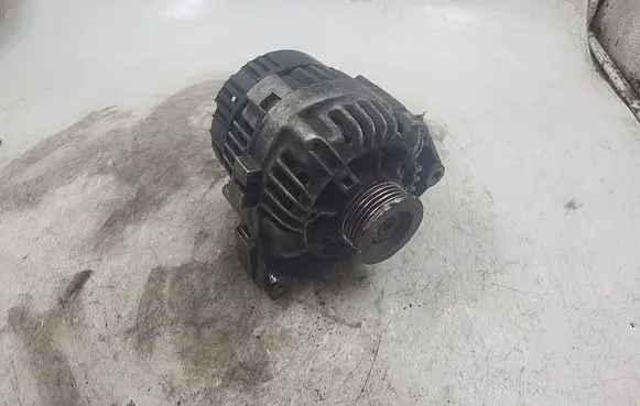 BMW 3 E36 Generator/alternator 